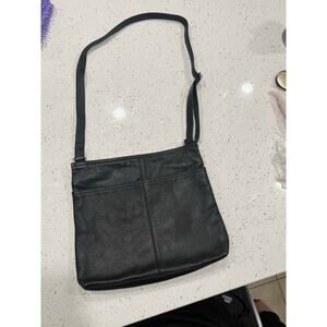 Margot black leather crossbody purse excellent